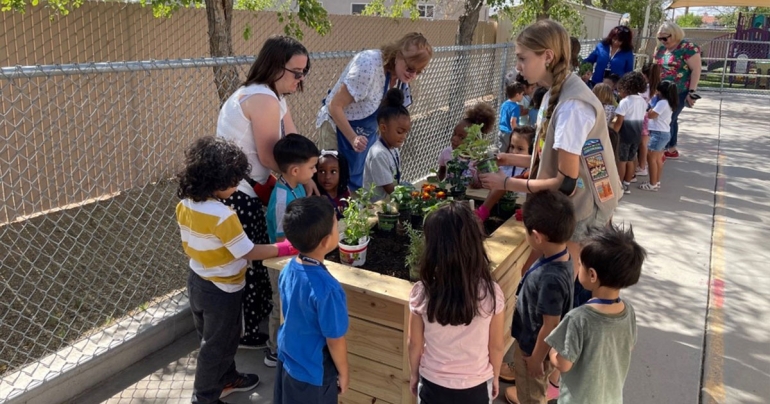 Girl Scouts Bring Community Garden to Head Start Students