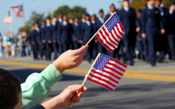 Man Celebrates Veterans Day by Fighting Homelessness